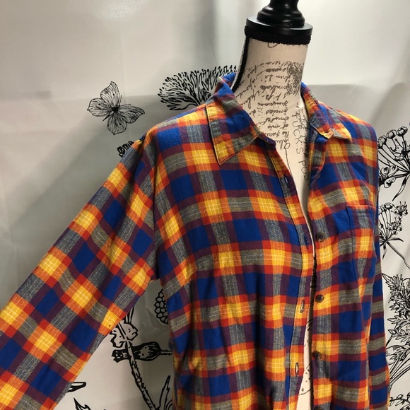 Dickies Tops - Dickies flannel. Size large. 100% cotton!